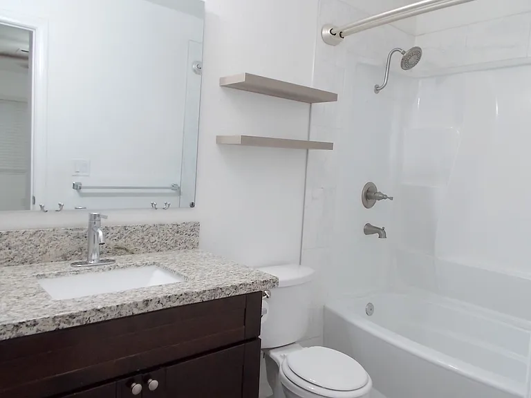 6208 Ilanos Ln — Photo 21