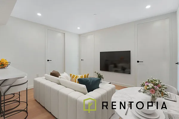 Rented by Rentopia | media 30