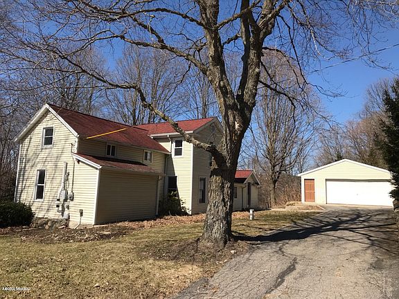 2nd image of 4880 Honey Creek Ave NE