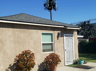 10904 S Burl Ave #B, Inglewood, CA 90304