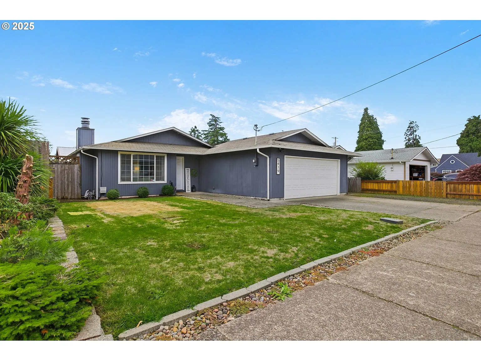 5419 E St photo 1