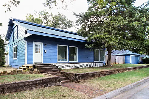 2767 Primrose Ave Photo 1