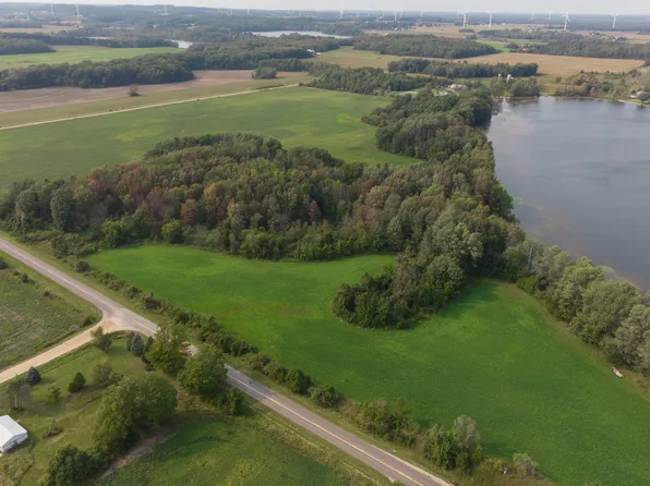 W Marrison Rd, Scottville, MI 49454