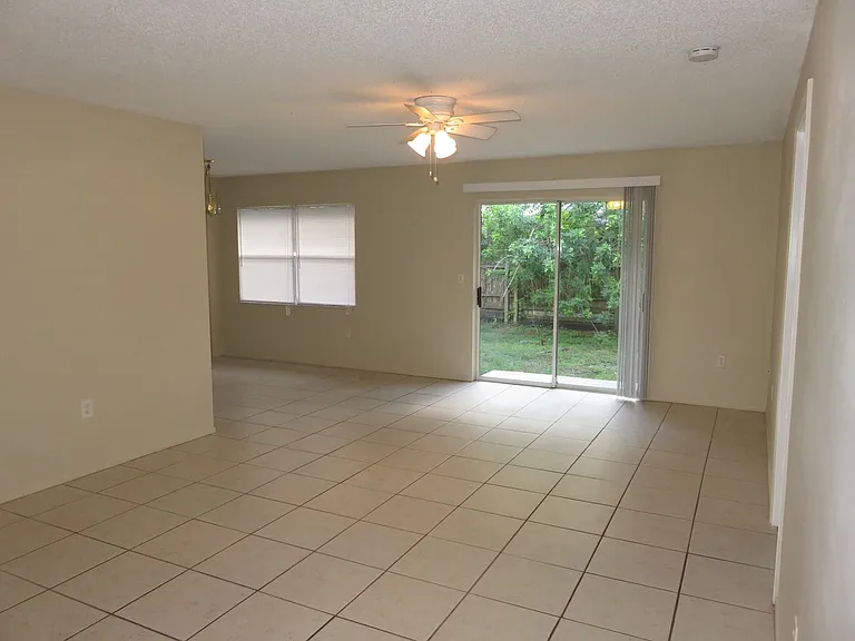 2153 McIntosh Rd — Photo 10