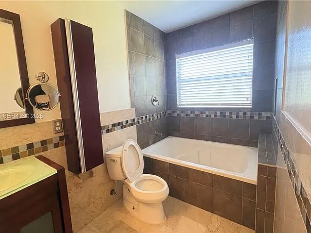 759 NW 161st Ave — Photo 10