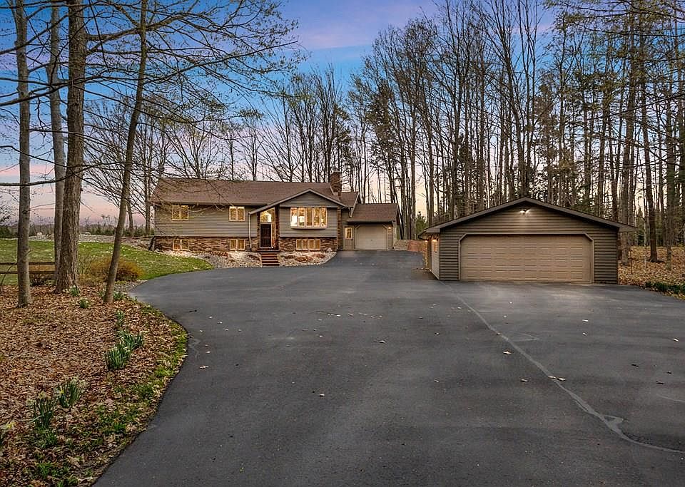 1st image of 4511 Willow Rd