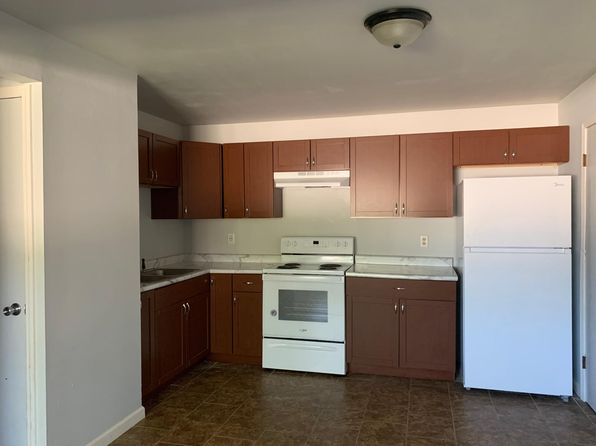 4415 Kennedy Dr #101
