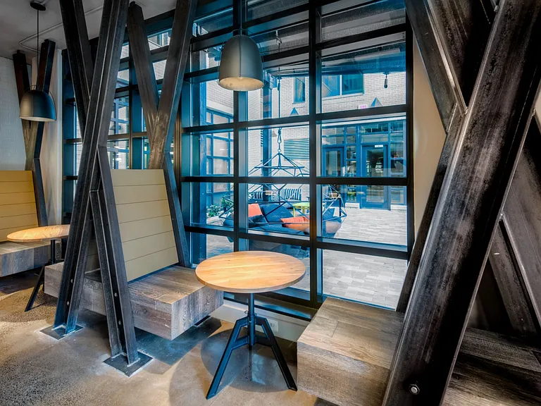 Slate at NoMa — Photo 19