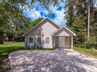 499 Pecan, Onalaska, TX 77360