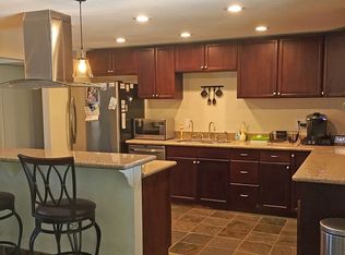 4101 E Winchcomb Dr, Phoenix, AZ 85032