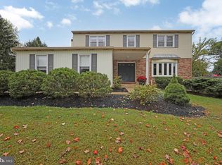 610 E Holland Rd, Holland, PA 18966