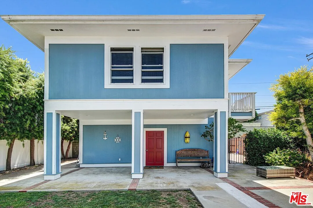 1 bed, 1.0 bath, $3,250 — Photo 1