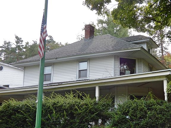 2nd image of 40 Tybush Ln