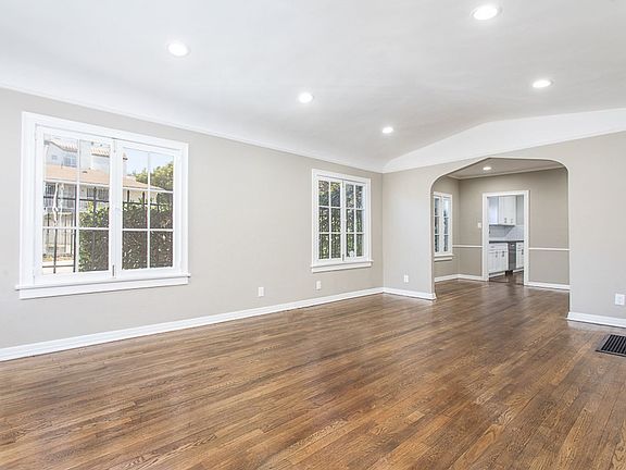 4th image of 3524 Ellsworth St #3524