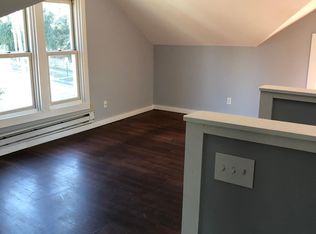 655 Chestnut St APT 3, Dubuque, IA 52001