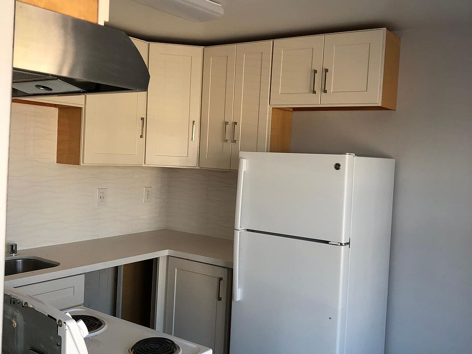 1st image of 7140 Mission St