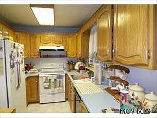 2nd image of 2400 24th Ave