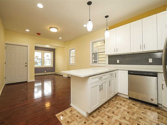 2nd image of 104-45 88th Ave