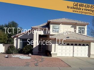 913 N Cobblestone St, Gilbert, AZ 85234