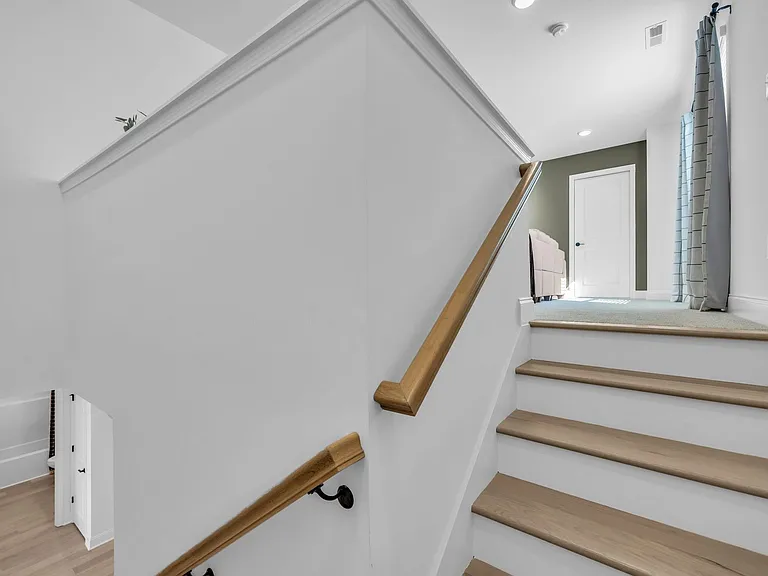 8629 James Creek Dr — Photo 14