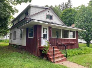 116 Iron St, Crystal Falls, MI 49920