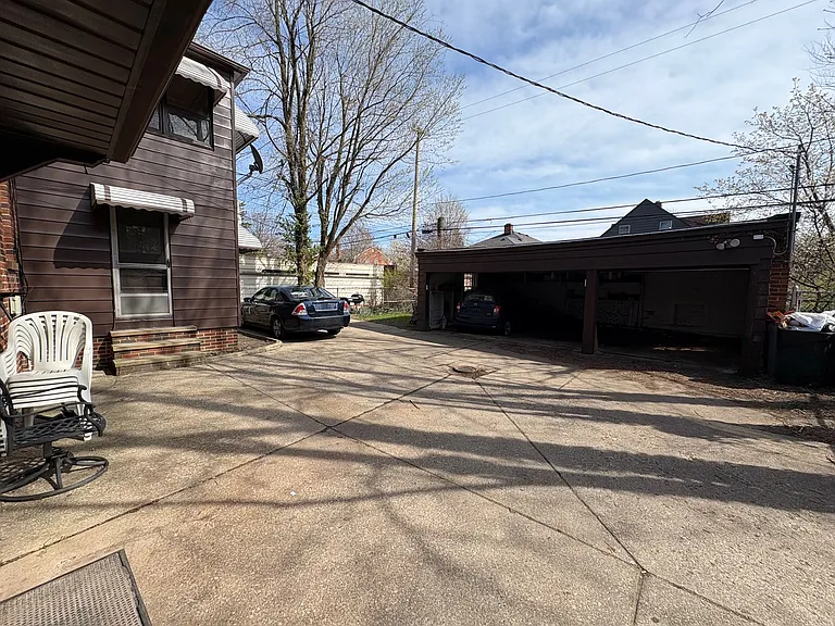 17800 Winslow Rd #2 — Photo 25
