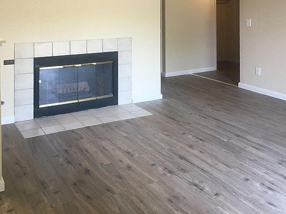 3rd image of 8060 Via De Palmas Ln #5