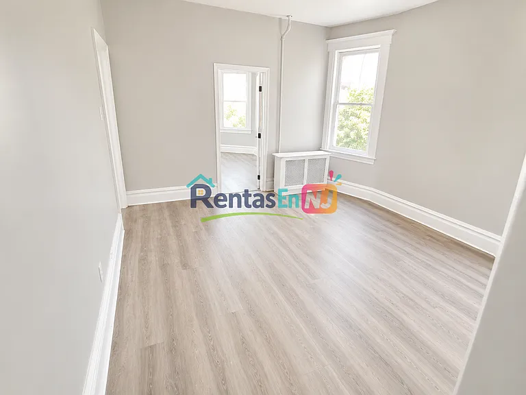 49 Norwood St #2C — Photo 4