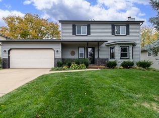 211 Bentley Dr, Normal, IL 61761