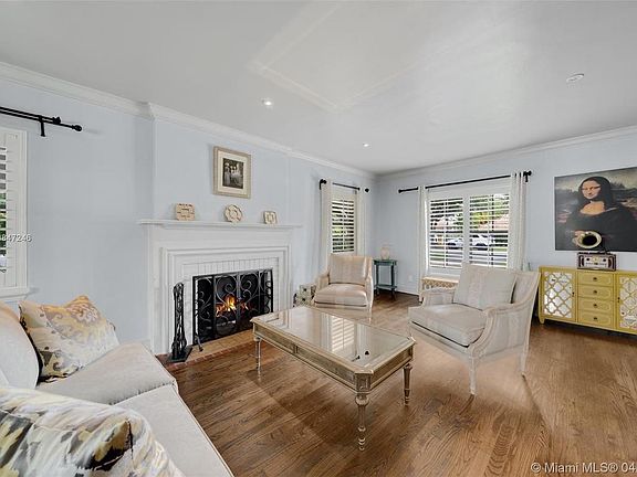 4th image of 2622 San Domingo St