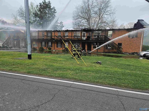 1535 16th Ave SE, Decatur, AL 35601