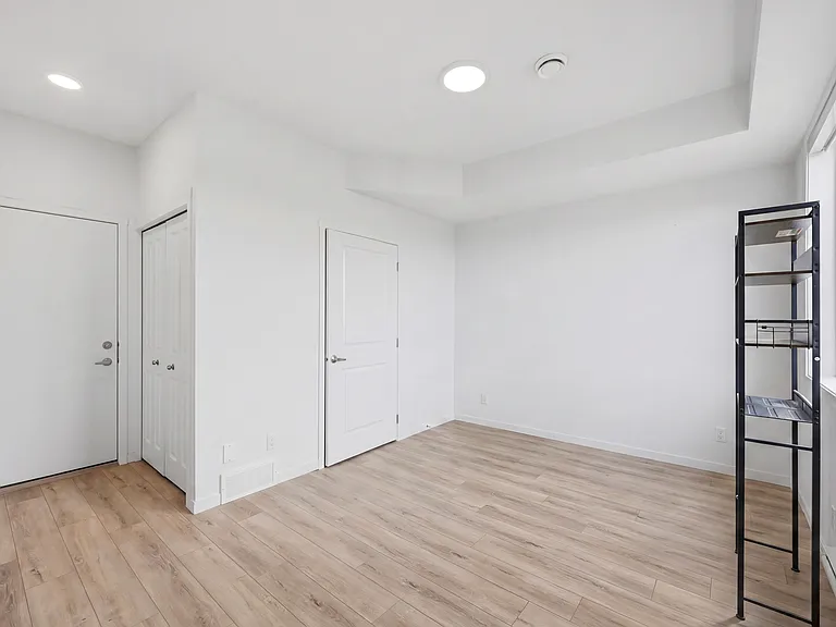 880 Cornerstone Blvd NE #880 — Photo 3