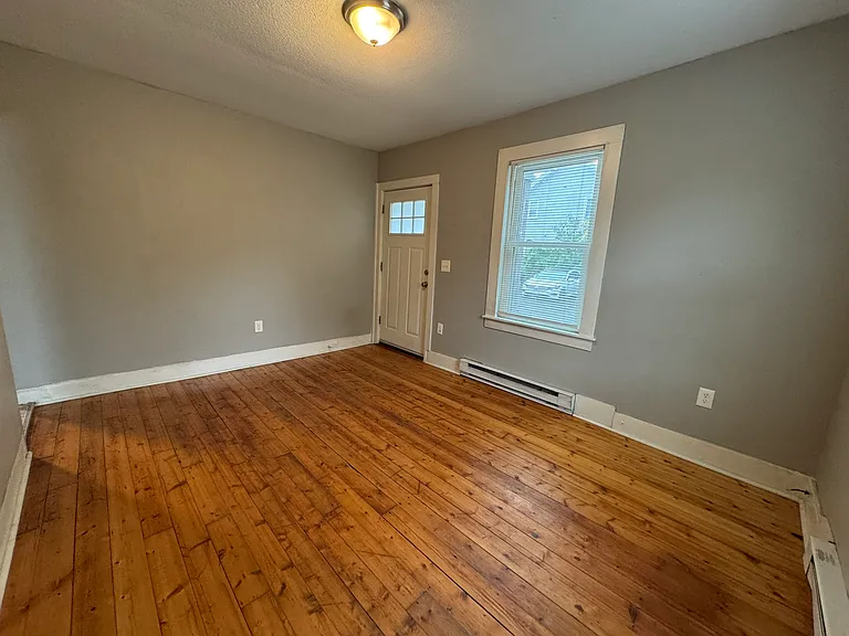 65A Market St #1 — Photo 7