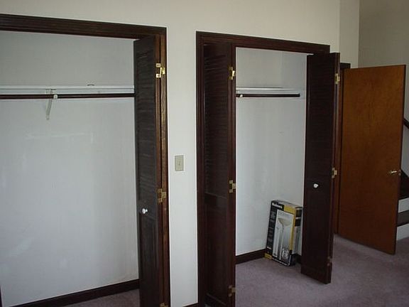 Double Closets in both bedrooms
