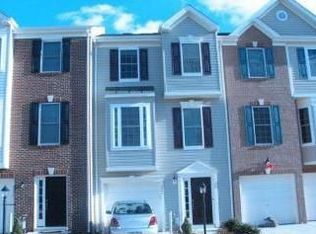 8941 Brewer Creek Pl, Manassas, VA 20109