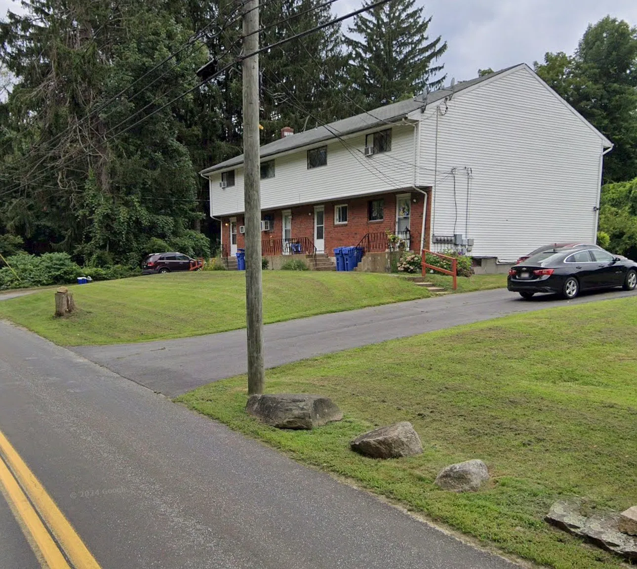 2 bed, 1256 sqft, $1,900 — Photo 3