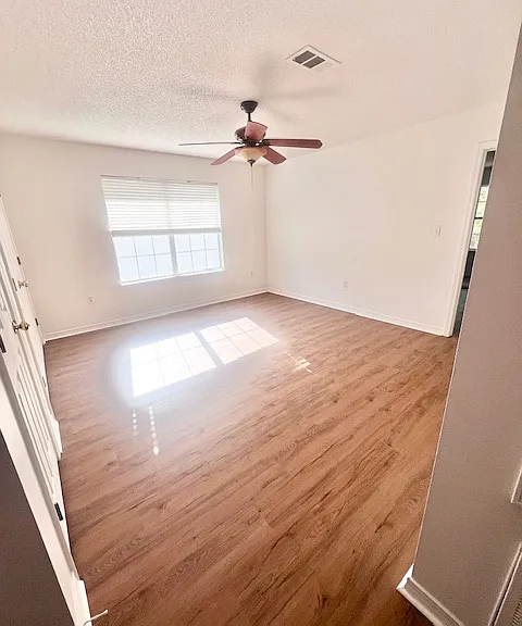 271 Twin Lakes Ln — Photo 16
