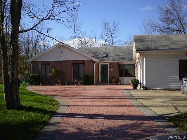 1st image of 3580 Niles Ave