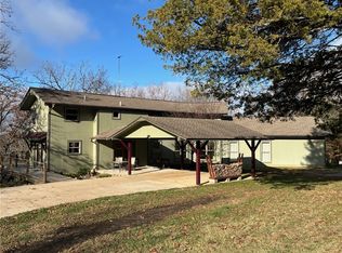 1555 County Road 156, Eureka Springs, AR 72632