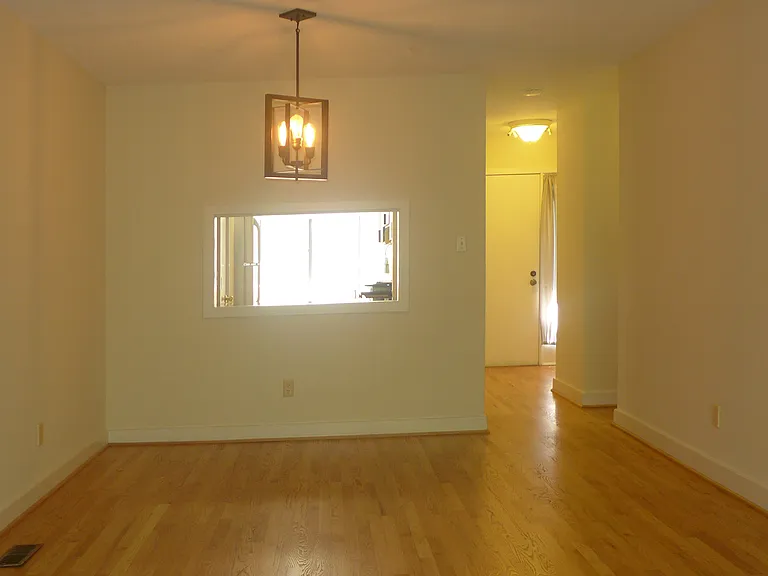 424 Fairoaks Cir — Photo 7