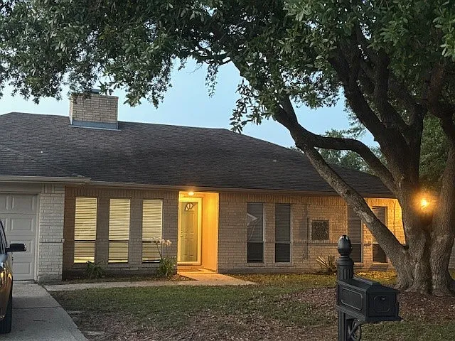 3 bed, 1578 sqft, $1,875 — Photo 1