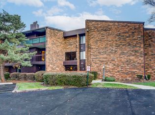 14533 Walden Ct APT G2, Oak Forest, IL