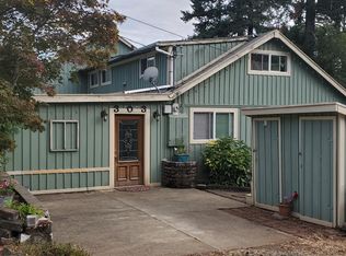 303 Ann Roy Dr, Grants Pass, OR