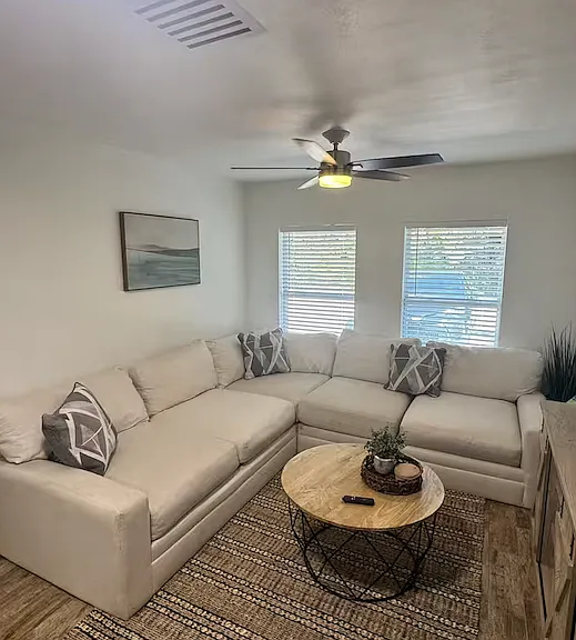 4495 Cocoanut Ave — Photo 1