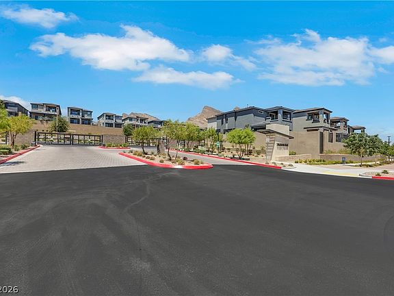 2nd image of 1570 Rock Kestrel St