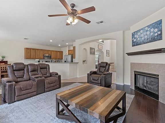 5th image of 2302 Wheaton Trl