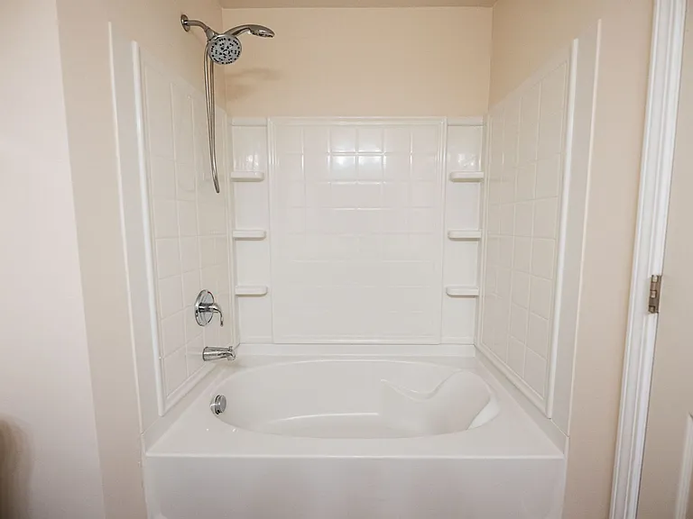 710 Central Park Ave — Photo 31