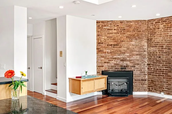 Rented by LG Fairmont Group | media 44