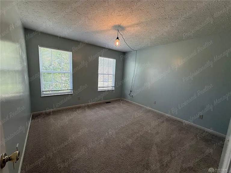 4311 Limerick Ln — Photo 39