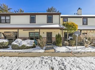 99 Aspen Dr, North Brunswick, NJ 08902